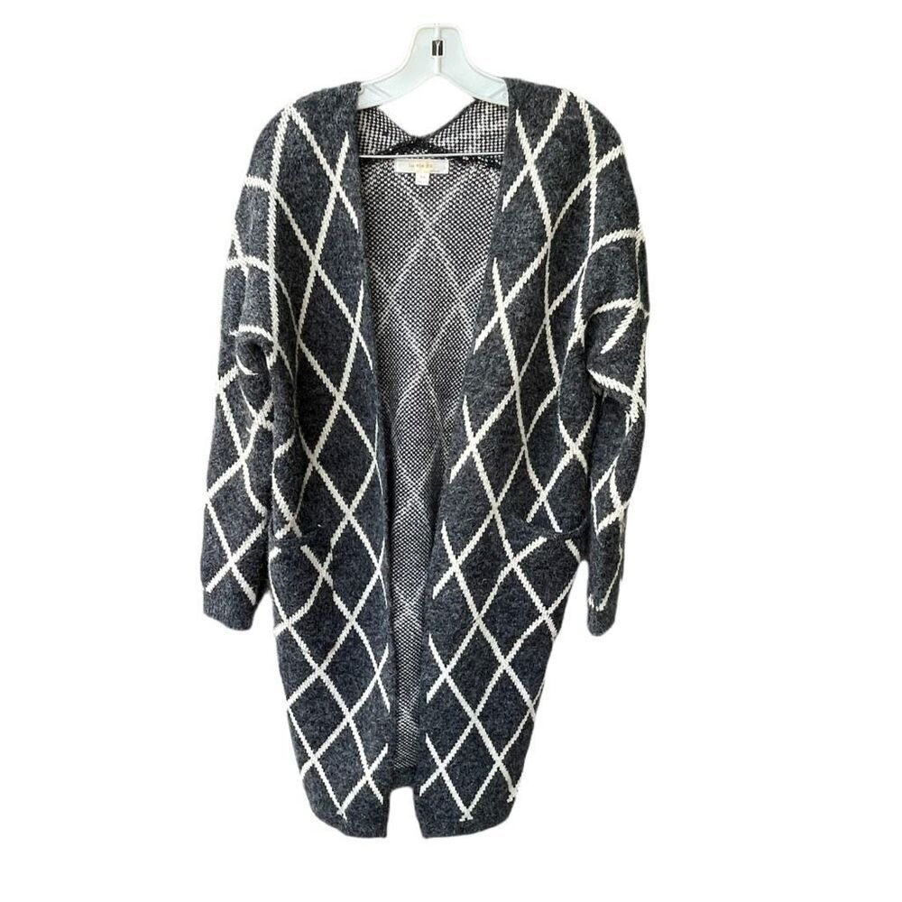 LA VIE 89 size S/M Grey diamond pattern long length cardigan,